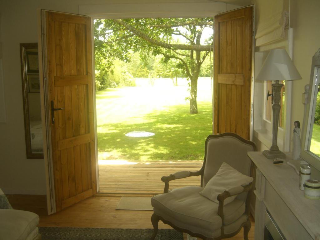 Bed and Breakfast L'Oisette Epiniac Exterior foto