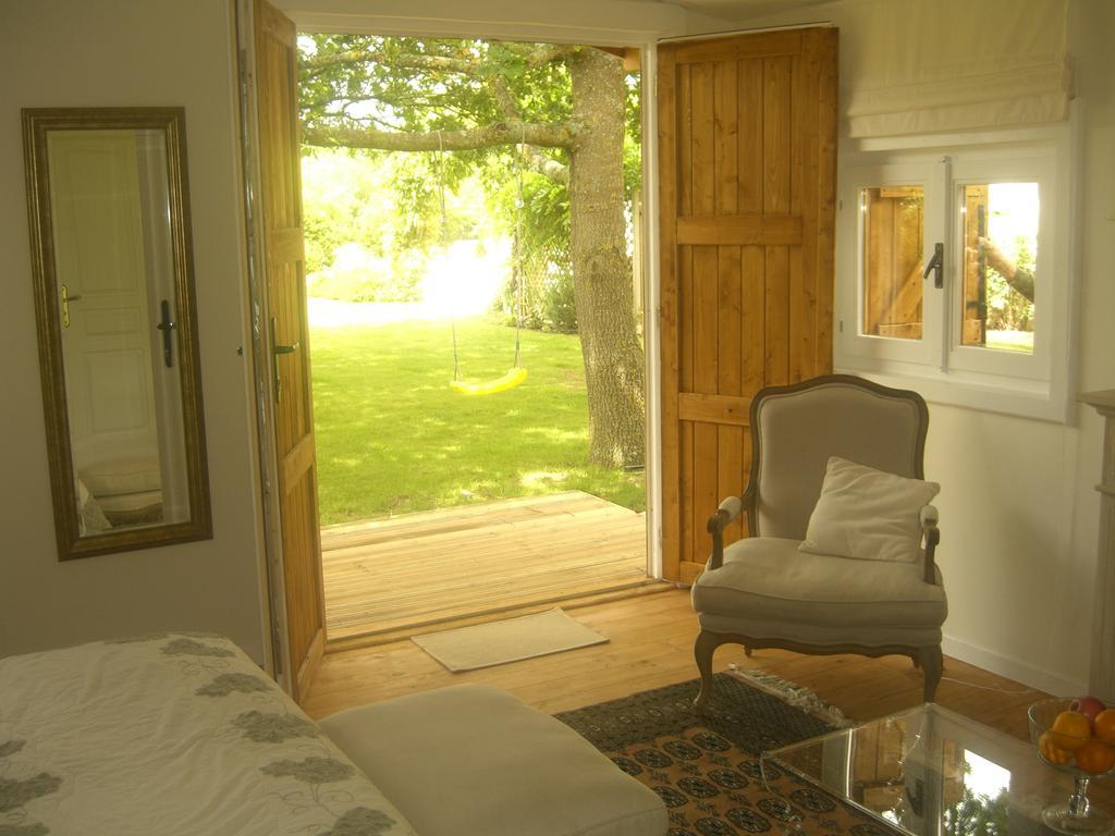 Bed and Breakfast L'Oisette Epiniac Exterior foto